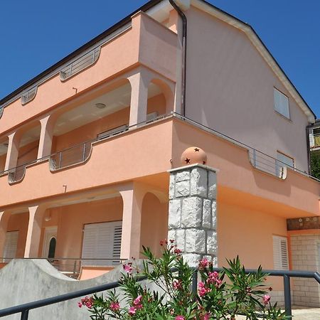 Apartments Bozic Novi Vinodolski Zewnętrze zdjęcie