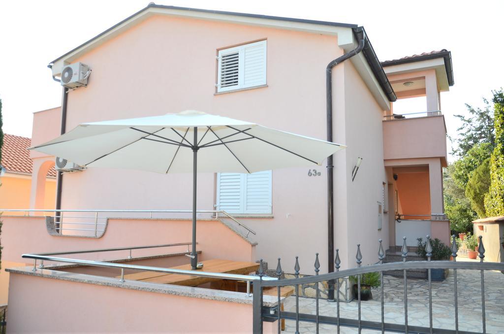 Apartments Bozic Novi Vinodolski Zewnętrze zdjęcie