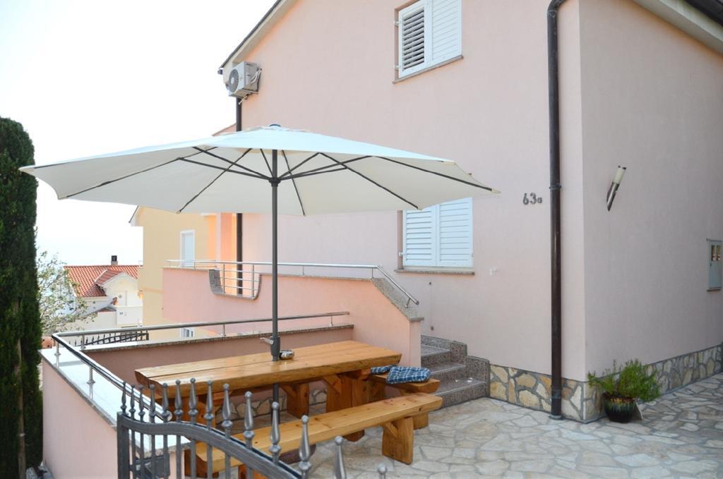 Apartments Bozic Novi Vinodolski Zewnętrze zdjęcie